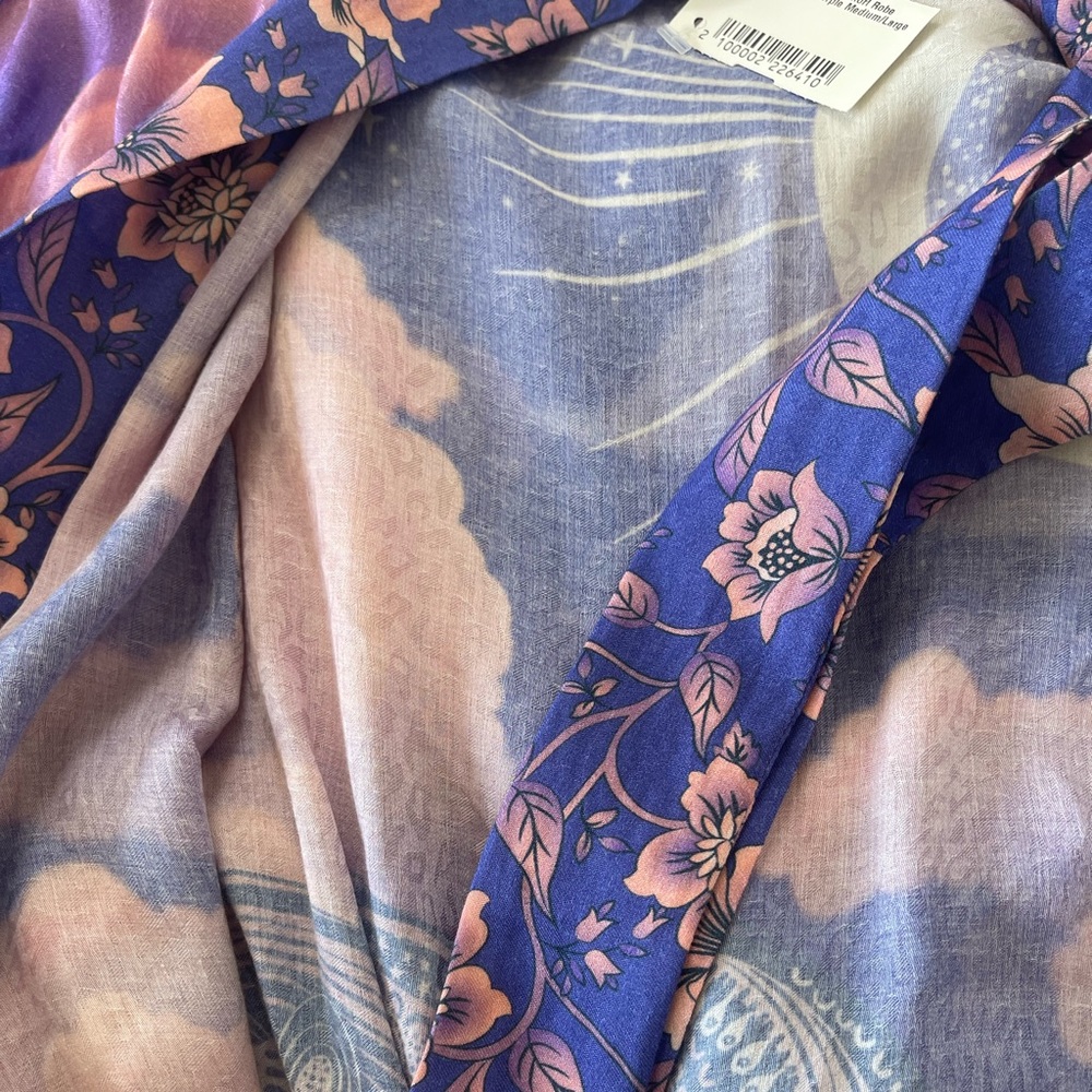 Spell Luna Short Robe - M/L - Picture 8 of 8